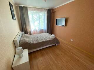 Гостиница Прибой Судак Люкс с 2 спальнями 6-2