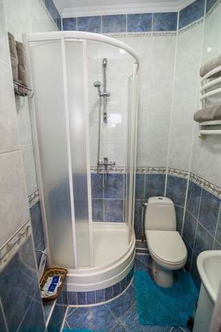 Гостиница Прибой Судак Люкс с 2 спальнями 6-8