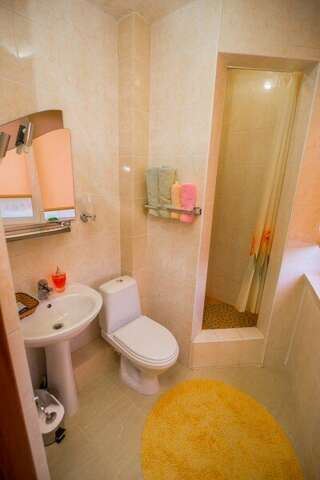 Гостиница Прибой Судак Люкс с балконом 4-9