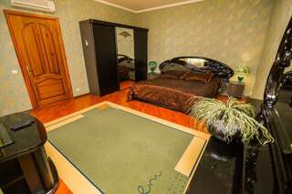 Гостиница Прибой Судак Люкс с 2 спальнями 6-2