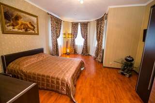 Гостиница Прибой Судак Люкс с 2 спальнями 6-4